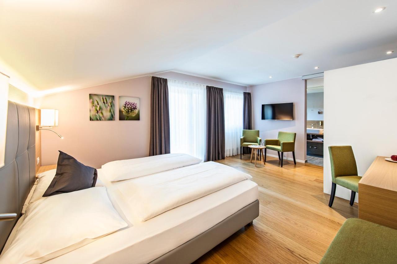 Hotel Jardis (Adults Only) Lana Exterior photo